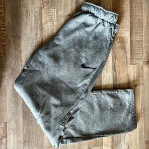 Grey Nike straight leg sweats